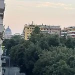 Bed and breakfast Glhouse Mazzini 4*